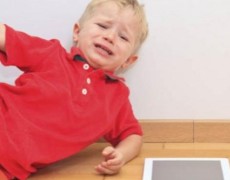 Bambini e tablet: cosa fare?